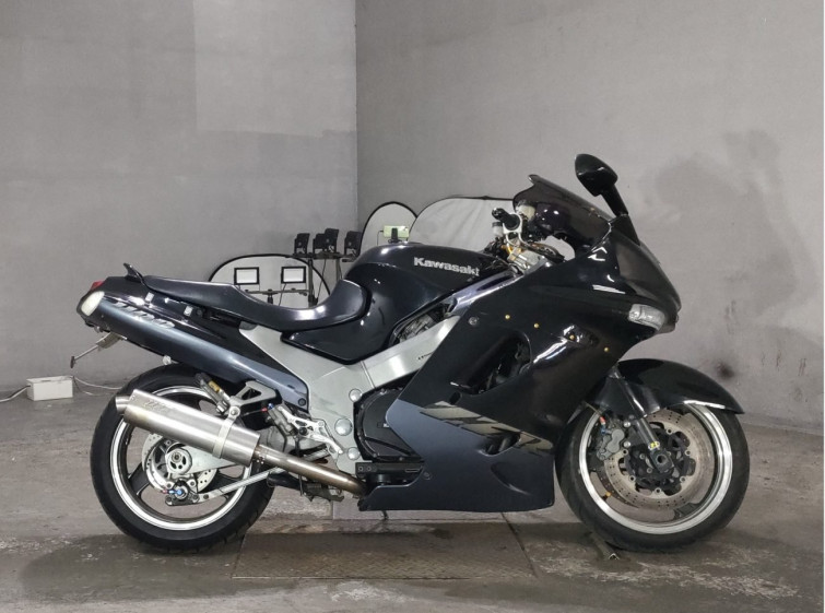 Мотоцикл Kawasaki ZZ-R1100 с пробегом 75770 km