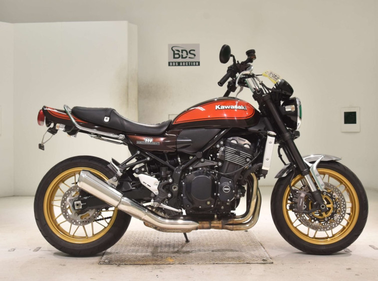 Мотоцикл Kawasaki Z900RS з пробігом 5115 km