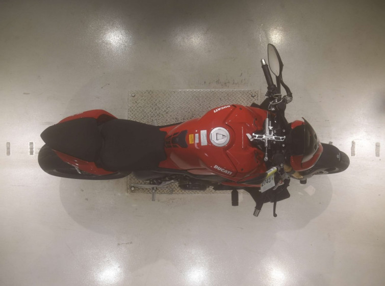 Мотоцикл Ducati STREET FIGHTER V4S с пробегом 11451 km