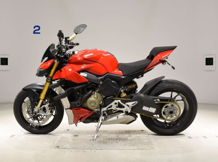 Мотоцикл Ducati STREET FIGHTER V4S с пробегом 11451 km