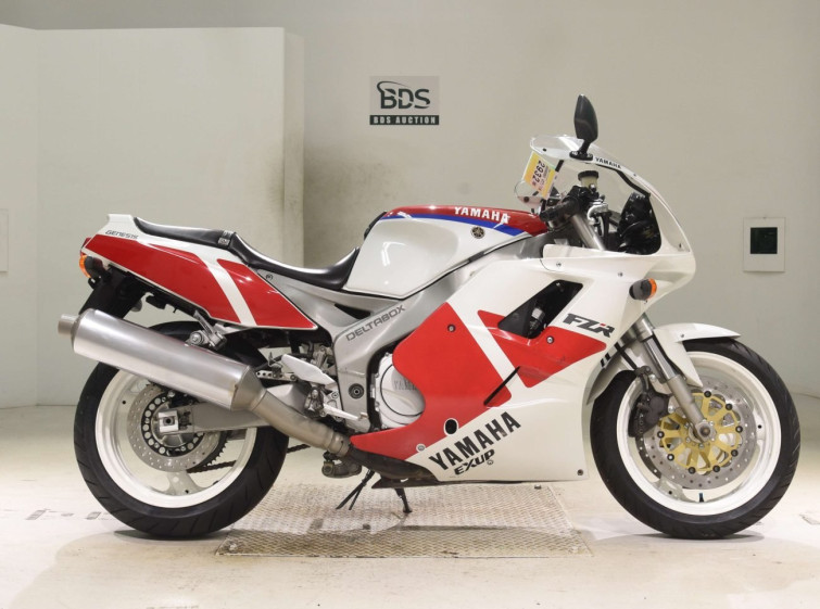 Мотоцикл Yamaha FZR1000 с пробегом 54502 km