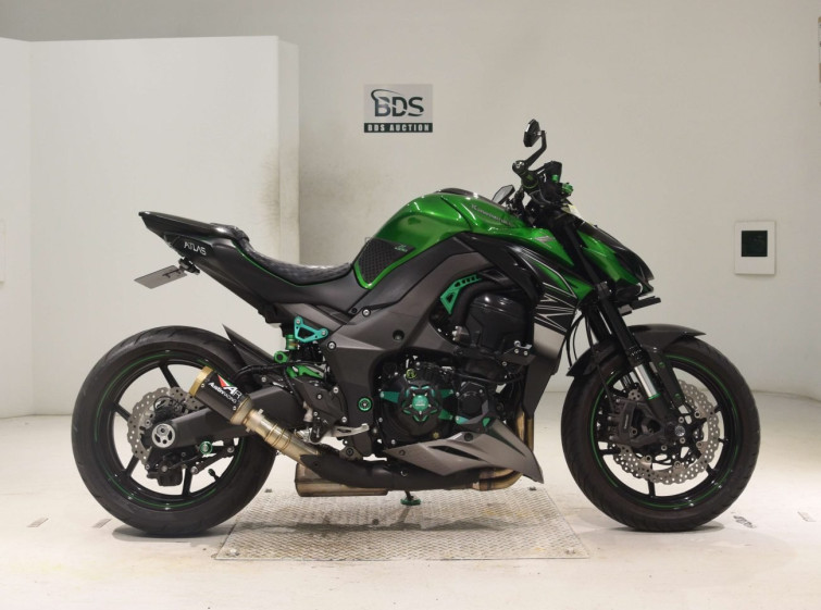 Мотоцикл Kawasaki Z1000 с пробегом 33577 km