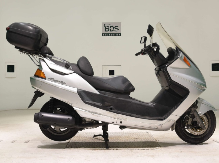 Мотоцикл Yamaha MAJESTY 250 с пробегом 25450 km
