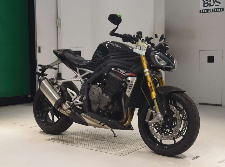 Мотоцикл Triumph SPEED TRIPLE RS з пробігом 13484 km