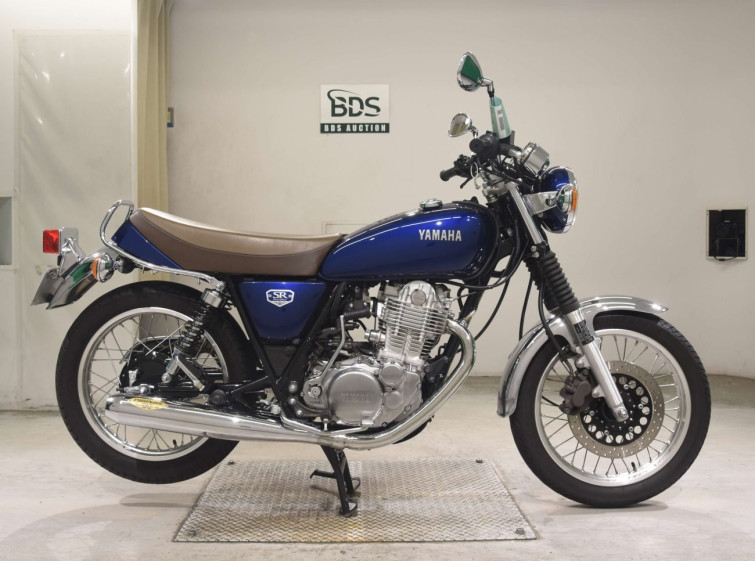 Мотоцикл Yamaha SR400 с пробегом 8564 km