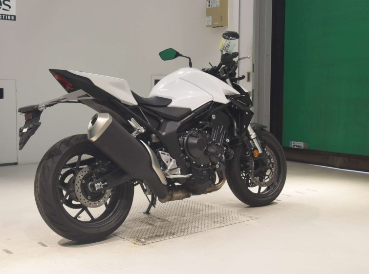 Мотоцикл Honda CB1000 HORNET с пробегом 7678 km