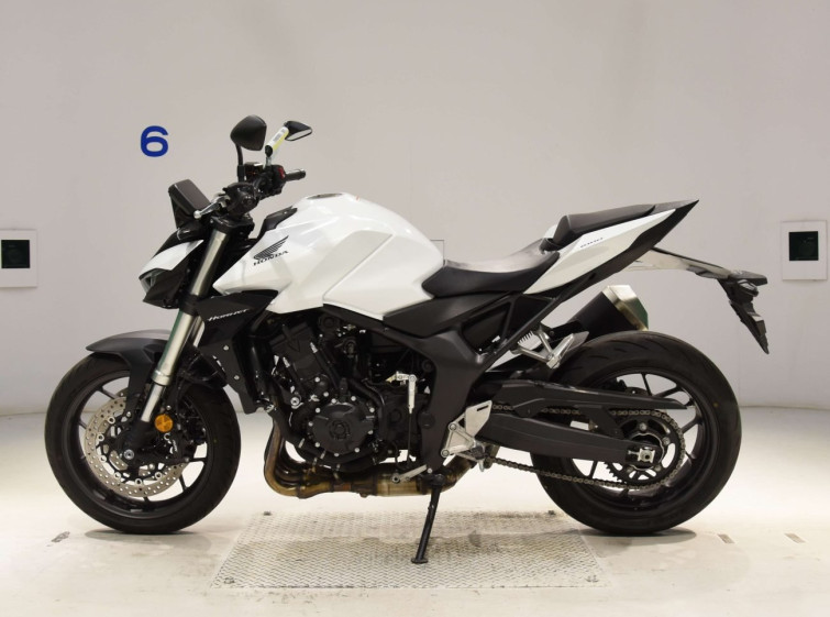 Мотоцикл Honda CB1000 HORNET с пробегом 7678 km