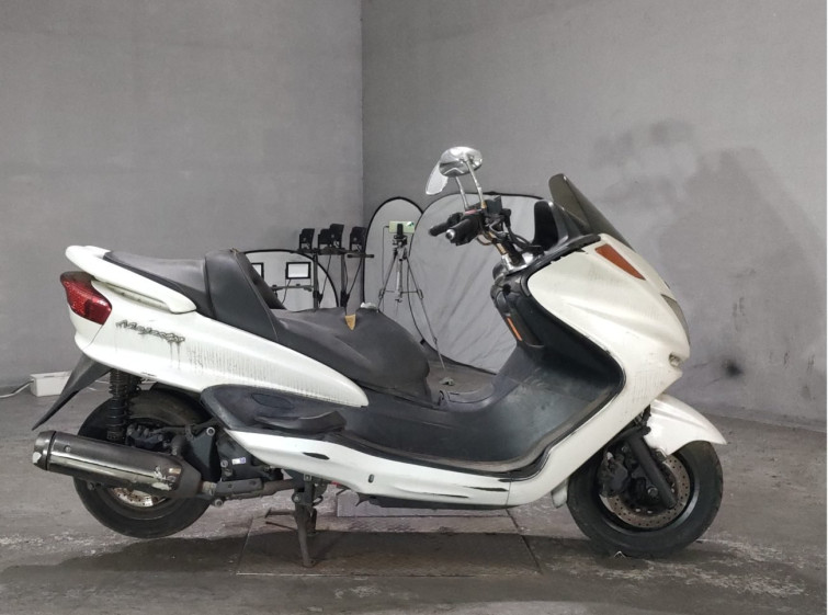 Мотоцикл Yamaha MAJESTY 250C с пробегом 26397 km
