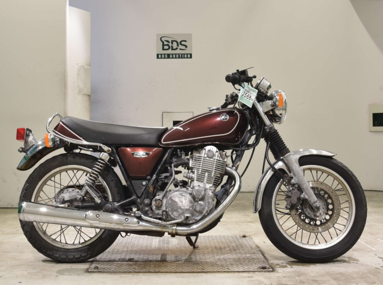 Мотоцикл Yamaha SR400 с пробегом 19143 km