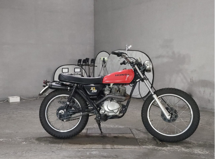 Мотоцикл Honda XL230 з пробігом 12183 km