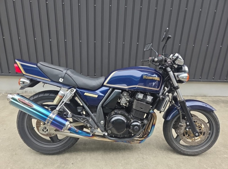 Мотоцикл Kawasaki ZRX400 с пробегом 18124 km