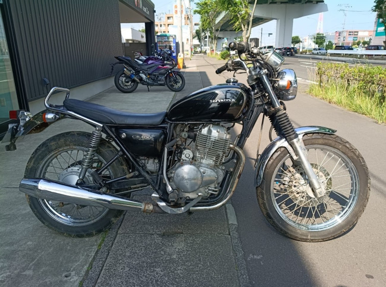 Мотоцикл Honda CB400SS с пробегом 10240 km