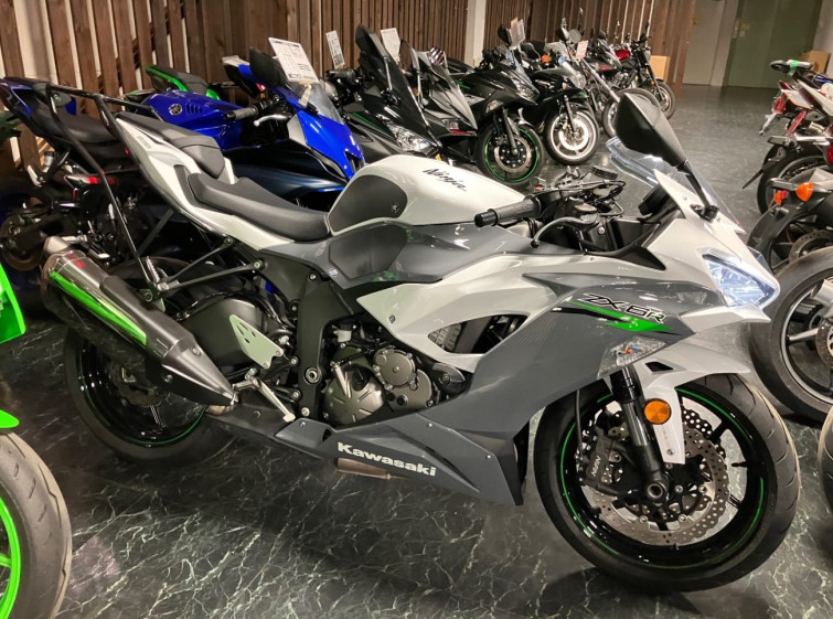 Мотоцикл Kawasaki NINJA ZX-6R с пробегом 8161 km