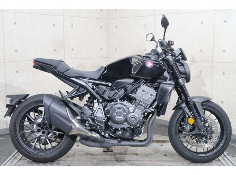Мотоцикл Honda CB1000R з пробігом 14986 km