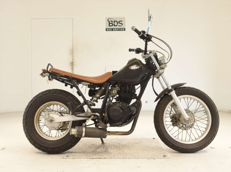 Мотоцикл Yamaha TW200 з пробігом 15897 km