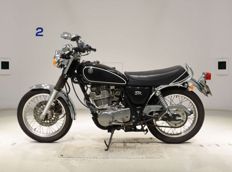 Мотоцикл Yamaha SR400 з пробігом 39927 km