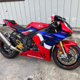 Мотоцикл Honda CBR1000RR-R FB SP с пробегом 5998 km
