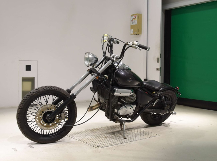 Мотоцикл Honda MAGNA250 с пробегом 32491 km