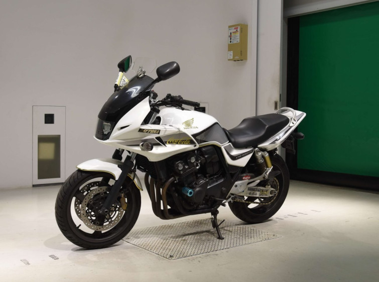 Мотоцикл Honda CB400SFV BOLDOR з пробігом 81949 km