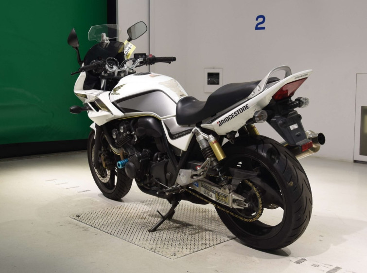 Мотоцикл Honda CB400SFV BOLDOR з пробігом 81949 km