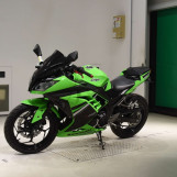 Мотоцикл Kawasaki NINJA250 з пробігом 16090 km