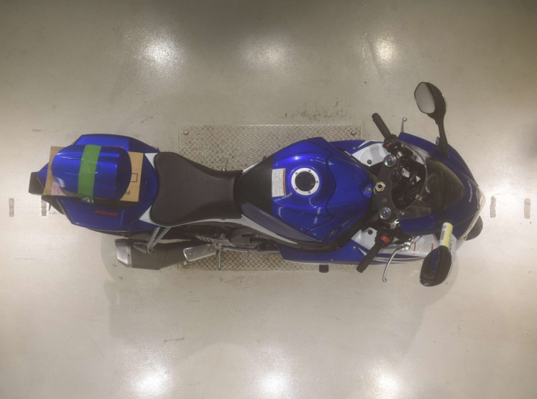Мотоцикл Suzuki GSX-R750 з пробігом 9514 km