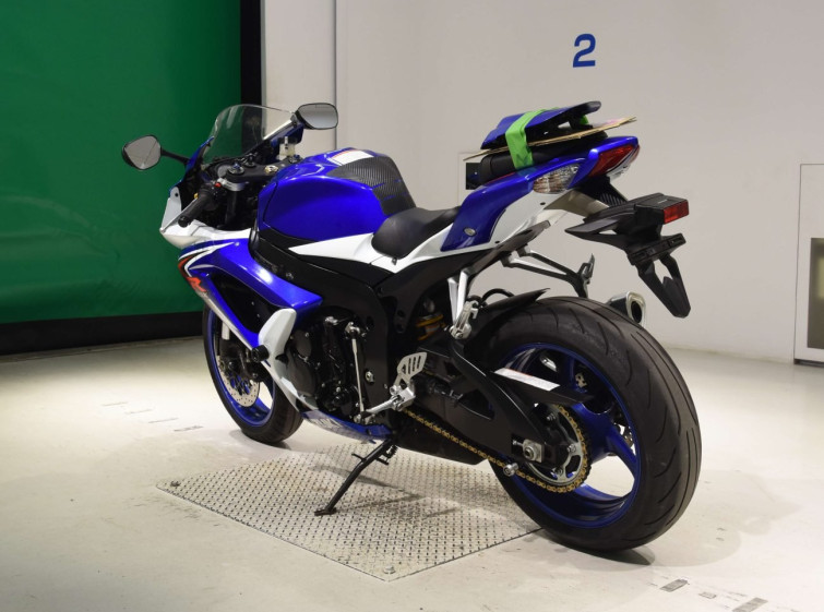 Мотоцикл Suzuki GSX-R750 з пробігом 9514 km