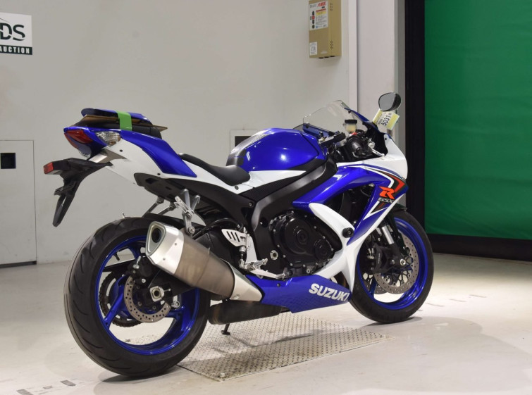 Мотоцикл Suzuki GSX-R750 з пробігом 9514 km