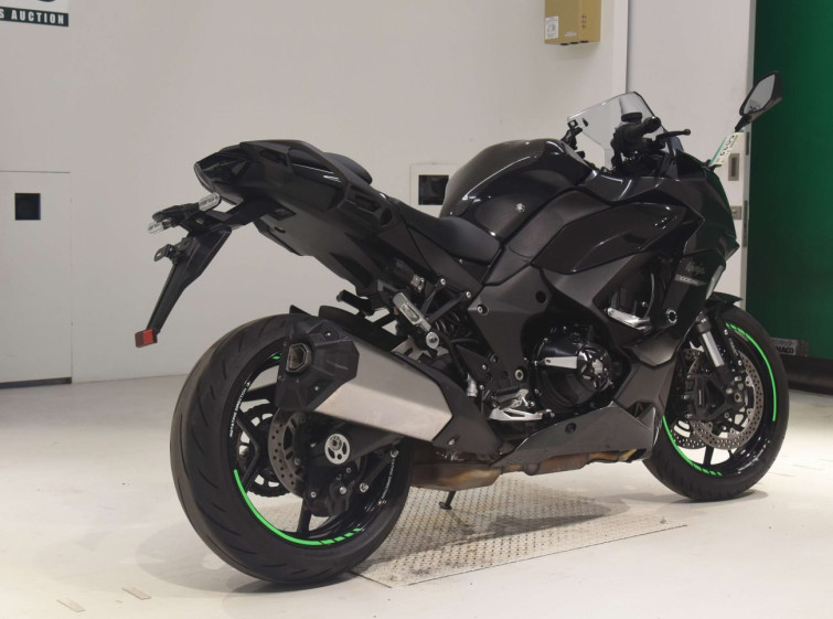 Мотоцикл Kawasaki ninja 1000 sx з пробігом 5806 km
