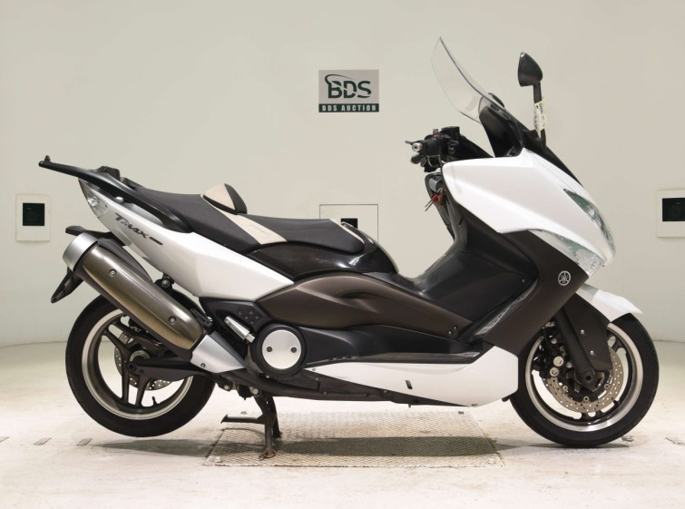 Мотоцикл Yamaha T-MAX500 з пробігом 38241 km
