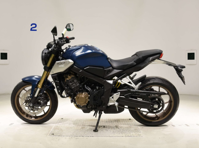 Мотоцикл Honda CB650R з пробігом 4895 km