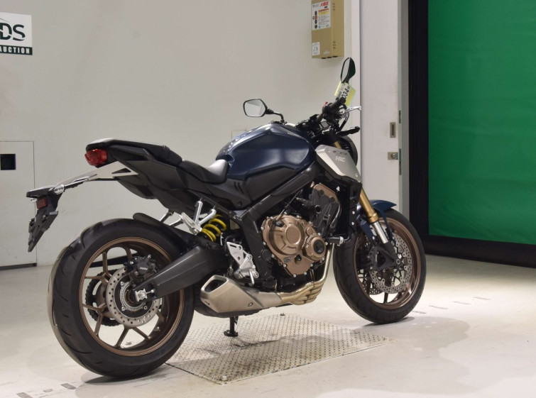 Мотоцикл Honda CB650R з пробігом 4895 km