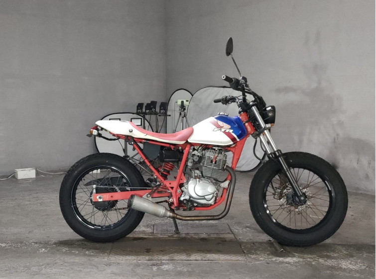 Мотоцикл Honda FTR223 з пробігом 11104 km
