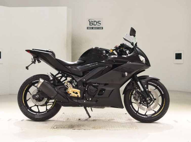 Мотоцикл Yamaha YZF-R3 с пробегом 19850 km