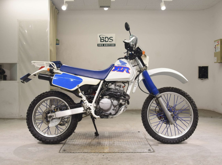Мотоцикл Honda XLR250R з пробігом 13234 km