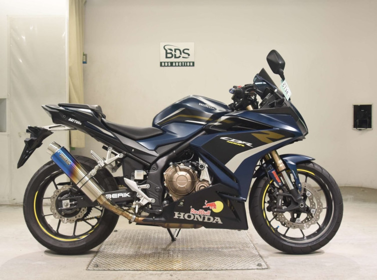 Мотоцикл Honda CBR400R з пробігом 46086 km