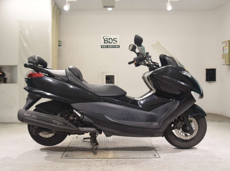 Мотоцикл Yamaha MAJESTY 250 с пробегом 61909 km