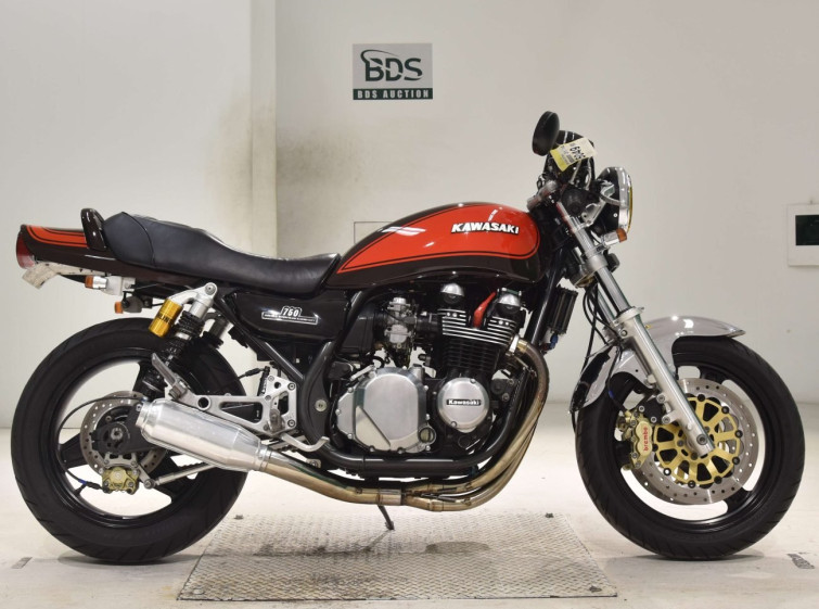 Мотоцикл Kawasaki ZEPHYR750 з пробігом 29743 km