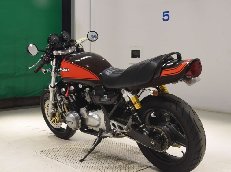 Мотоцикл Kawasaki ZEPHYR750 з пробігом 29743 km