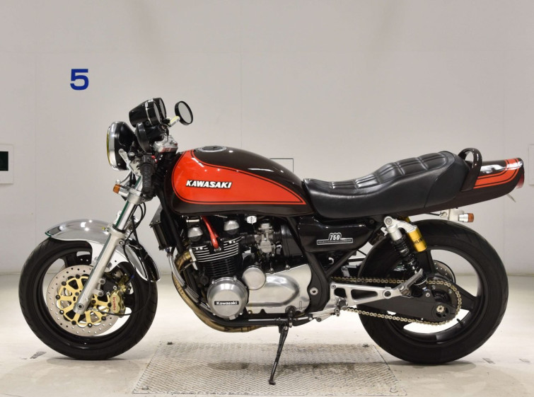 Мотоцикл Kawasaki ZEPHYR750 з пробігом 29743 km
