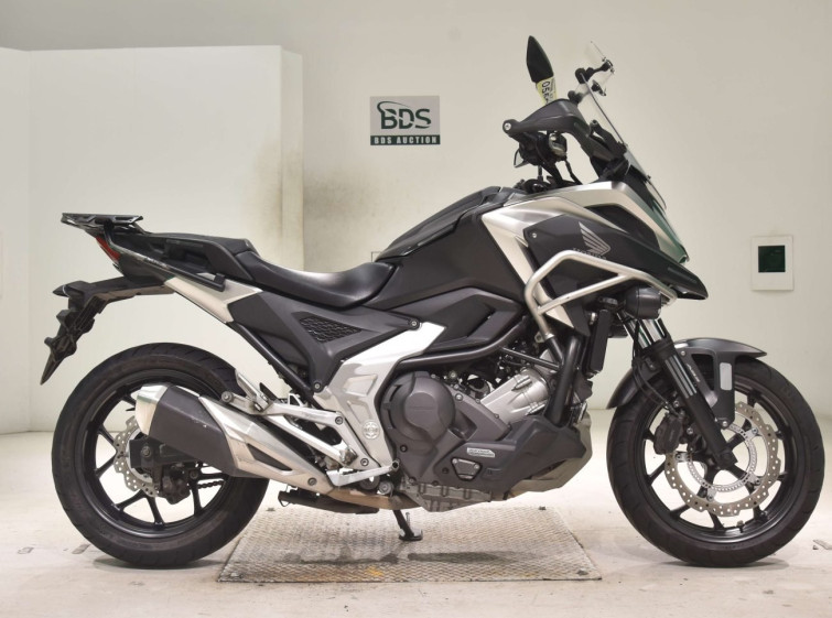 Мотоцикл Honda NC750XD з пробігом 181081 km