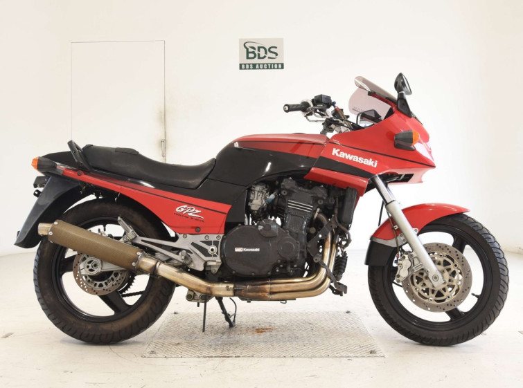 Мотоцикл Kawasaki GPZ900R с пробегом 34648 km