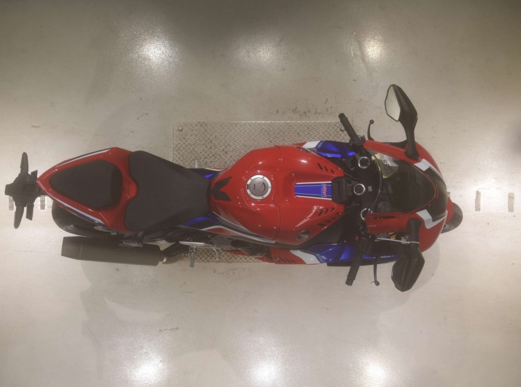 Мотоцикл Honda CBR1000RR SP з пробігом 4228 km
