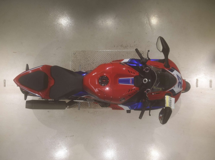 Мотоцикл Honda CBR1000RR SP з пробігом 4516 km