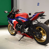 Мотоцикл Honda CBR1000RR SP з пробігом 4516 km