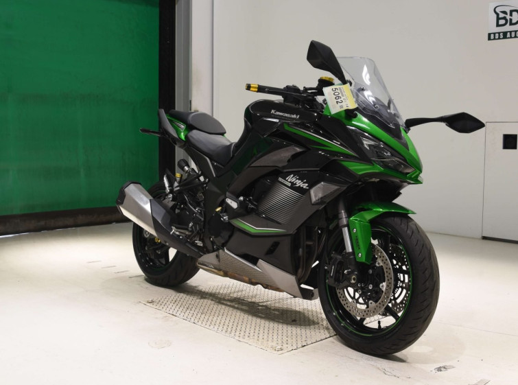 Мотоцикл Kawasaki ninja 1000 sx з пробігом 5163 km