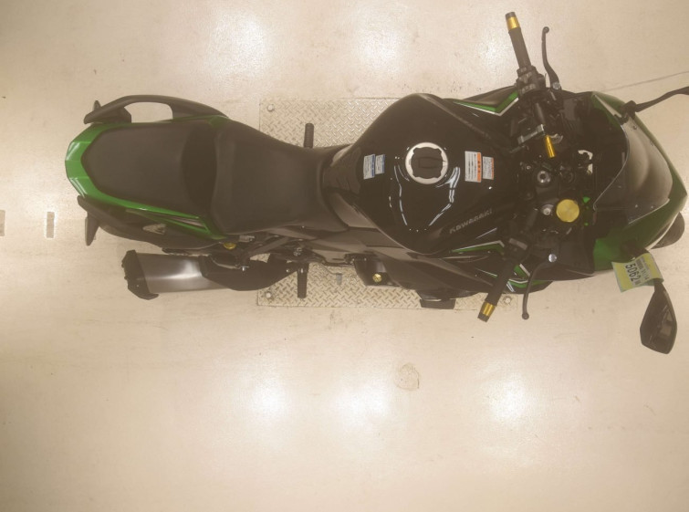 Мотоцикл Kawasaki ninja 1000 sx з пробігом 5163 km