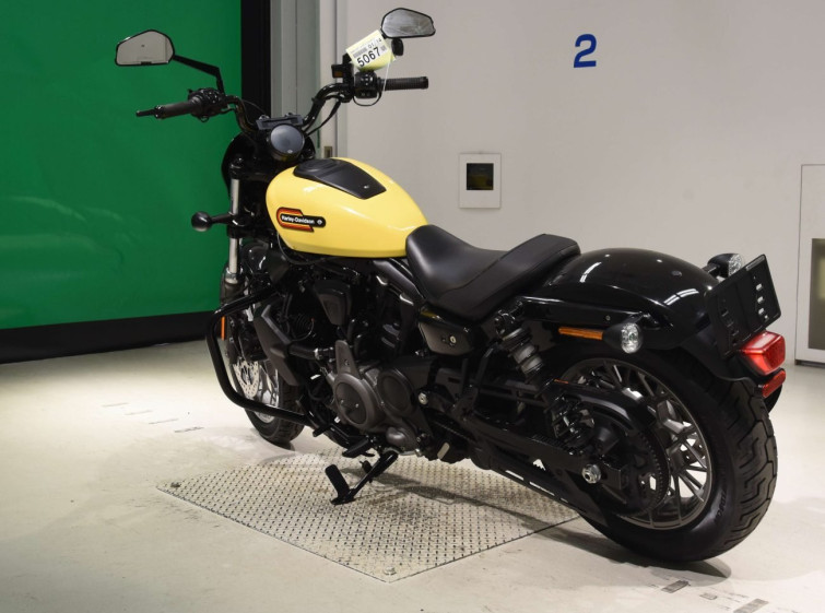 Мотоцикл HD RH975S з пробігом 4332 km