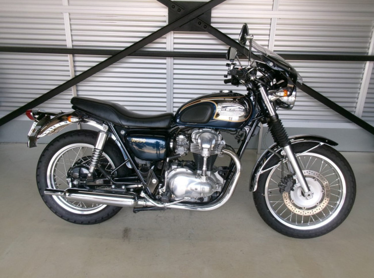 Мотоцикл Kawasaki W650 с пробегом 18221 km