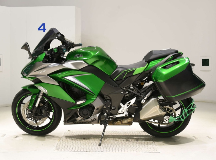 Мотоцикл Kawasaki NINJA1000 з пробігом 26885 km